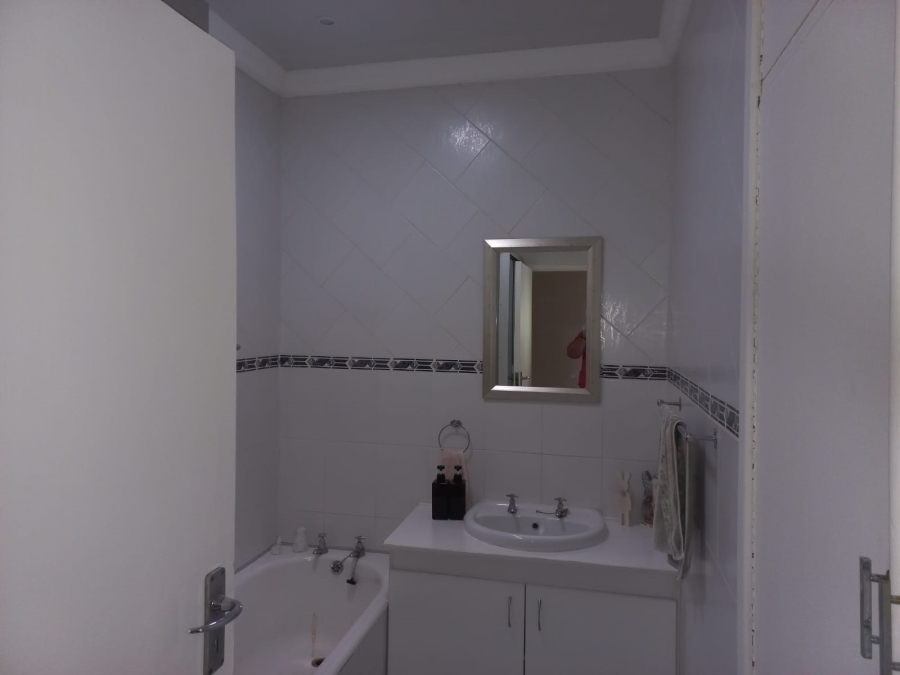 3 Bedroom Property for Sale in Albertynshof Northern Cape